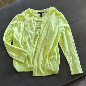 The gap lime cardigan. Thin